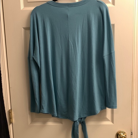 Zenana Premium EUC Teal Button-Down Women's Top Small Oversized - Picture 6 of 6